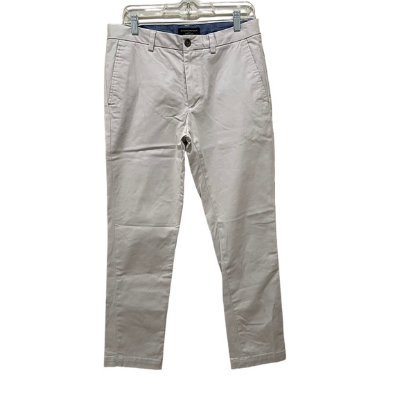 Banana Republic Factory Other - Banana Republic Aiden Chino pants Men’s Size 31 x 32 Light Cream Khaki